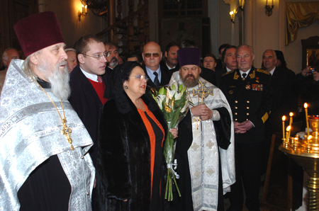 3 February 2009:  At the Church of the Intercession