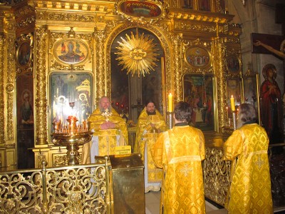 День рождения Главы Дома Романовых ознаменован торжественным Богослужением в Богоявленском кафедральном соборе Москвы